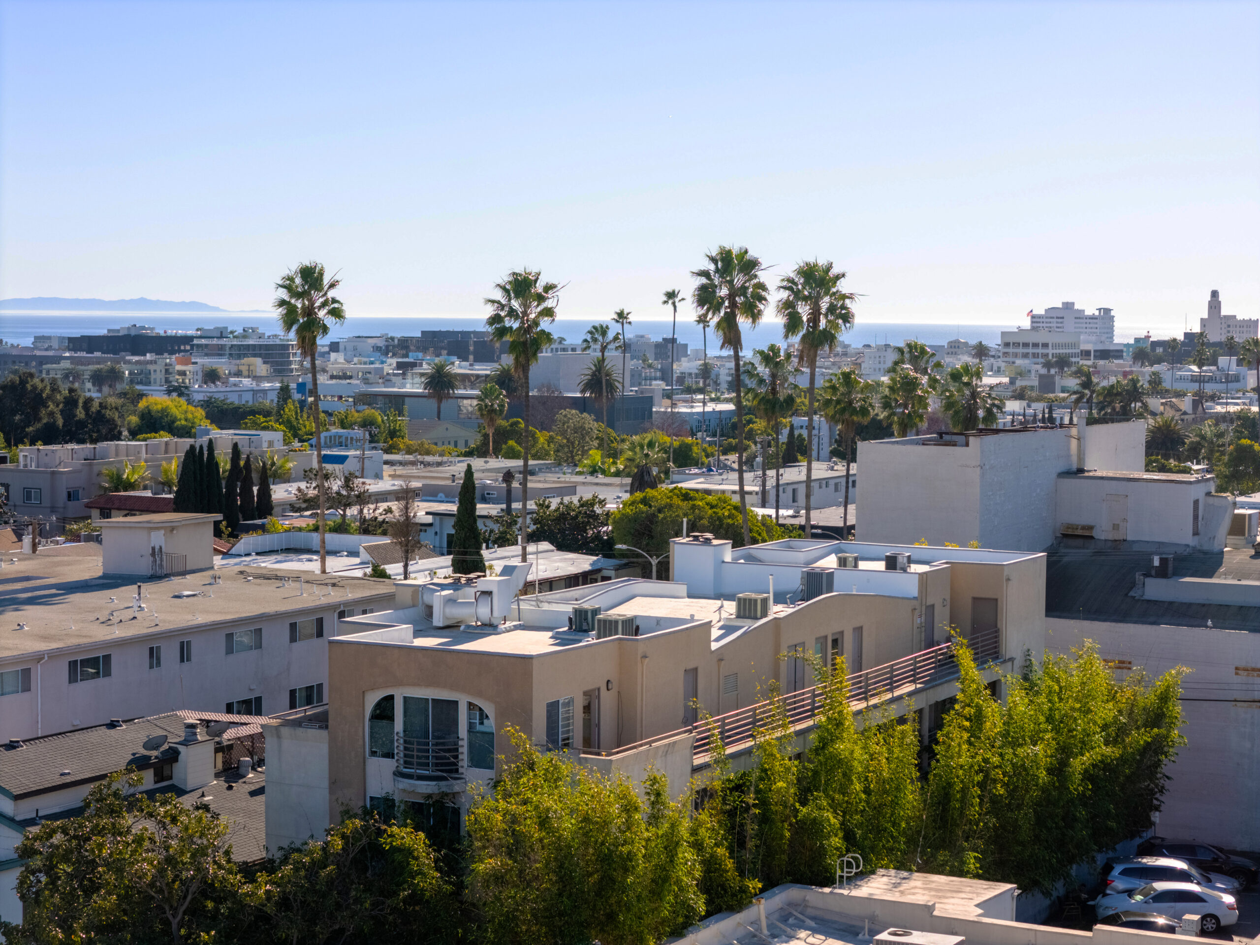Condo vs Single-Family Home investment guide Santa Monica 2026 — Ray Lyon Realty